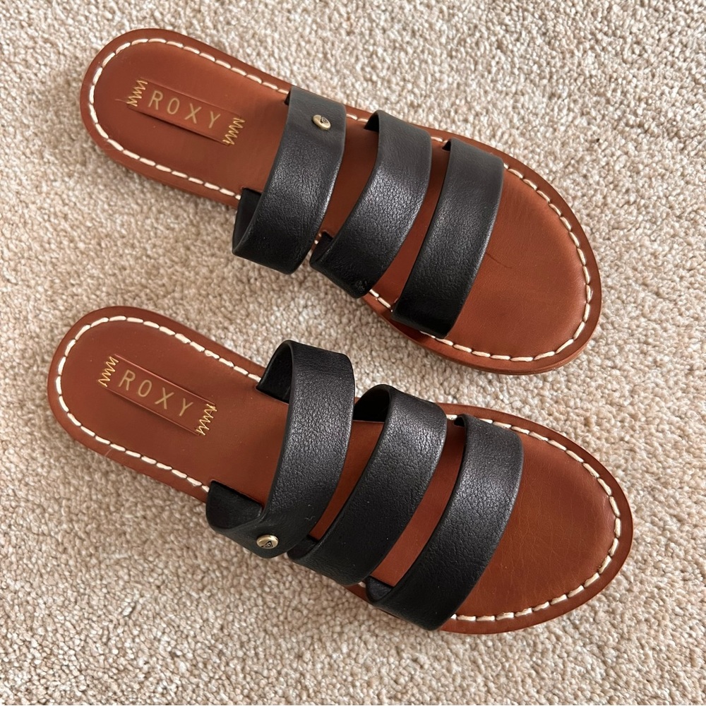 Roxy Black Strappy Slide Sandals